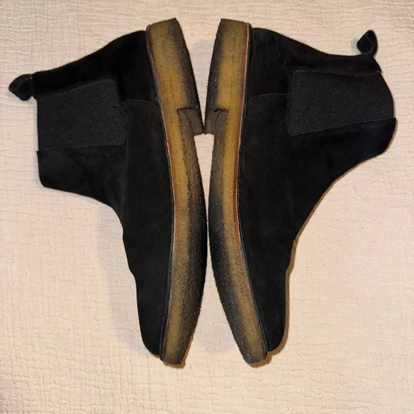 Barneys New York Black Suede Men’s Chelsea Boots - Picture 5 of 8